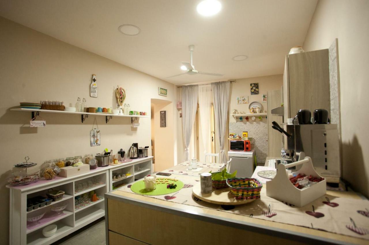 B&B Cara Napoli Екстер'єр фото